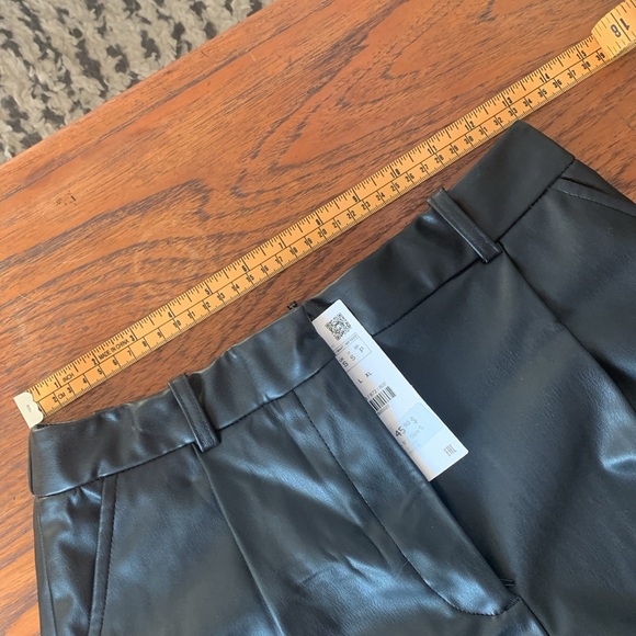 ***NWT*** Zara Trouser Shorts - Picture 5 of 5